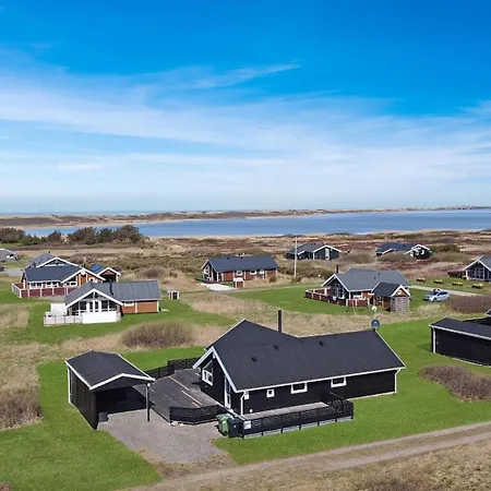 Skont Og Veludstyret Taet Pa Vesterhavet Sj93 Holiday home *
